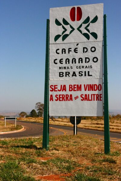 Cafe do cerrado sign